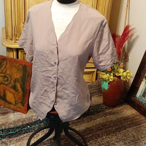 Anna And Frank Tops - Womens Light weight suit Blouse Neutral tan Med short sleeve ANNA and FRANK